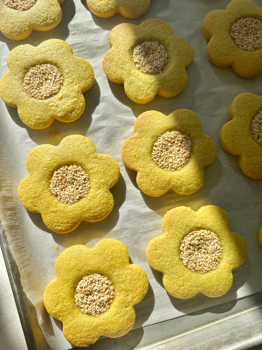Lemon Sesame Flower Cookies