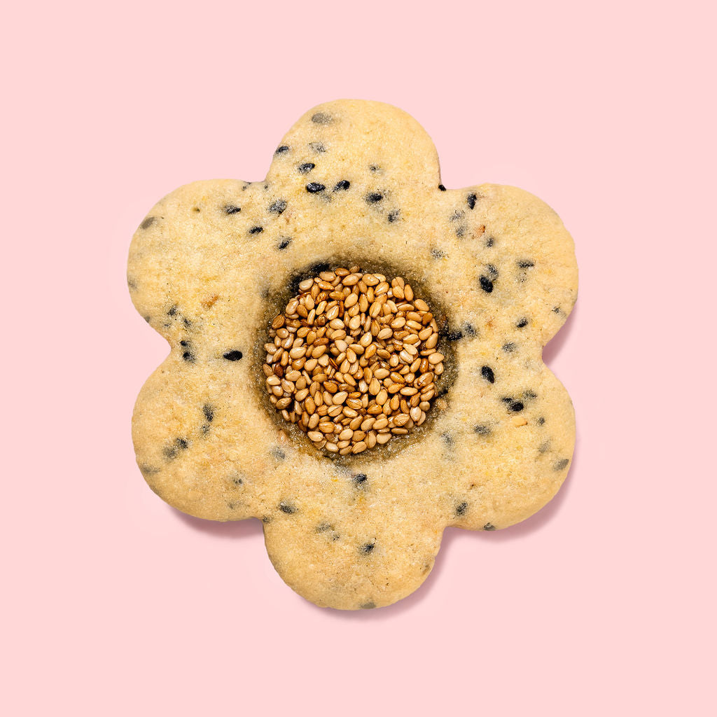 Black & White Sesame Flower Cookies