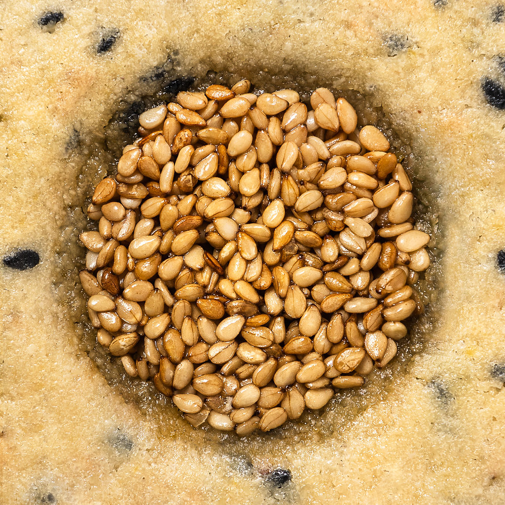 Black & White Sesame Flower Cookies