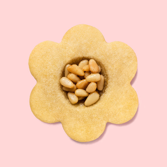 Pignoli Flower Cookies
