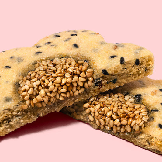 Black & White Sesame Flower Cookies